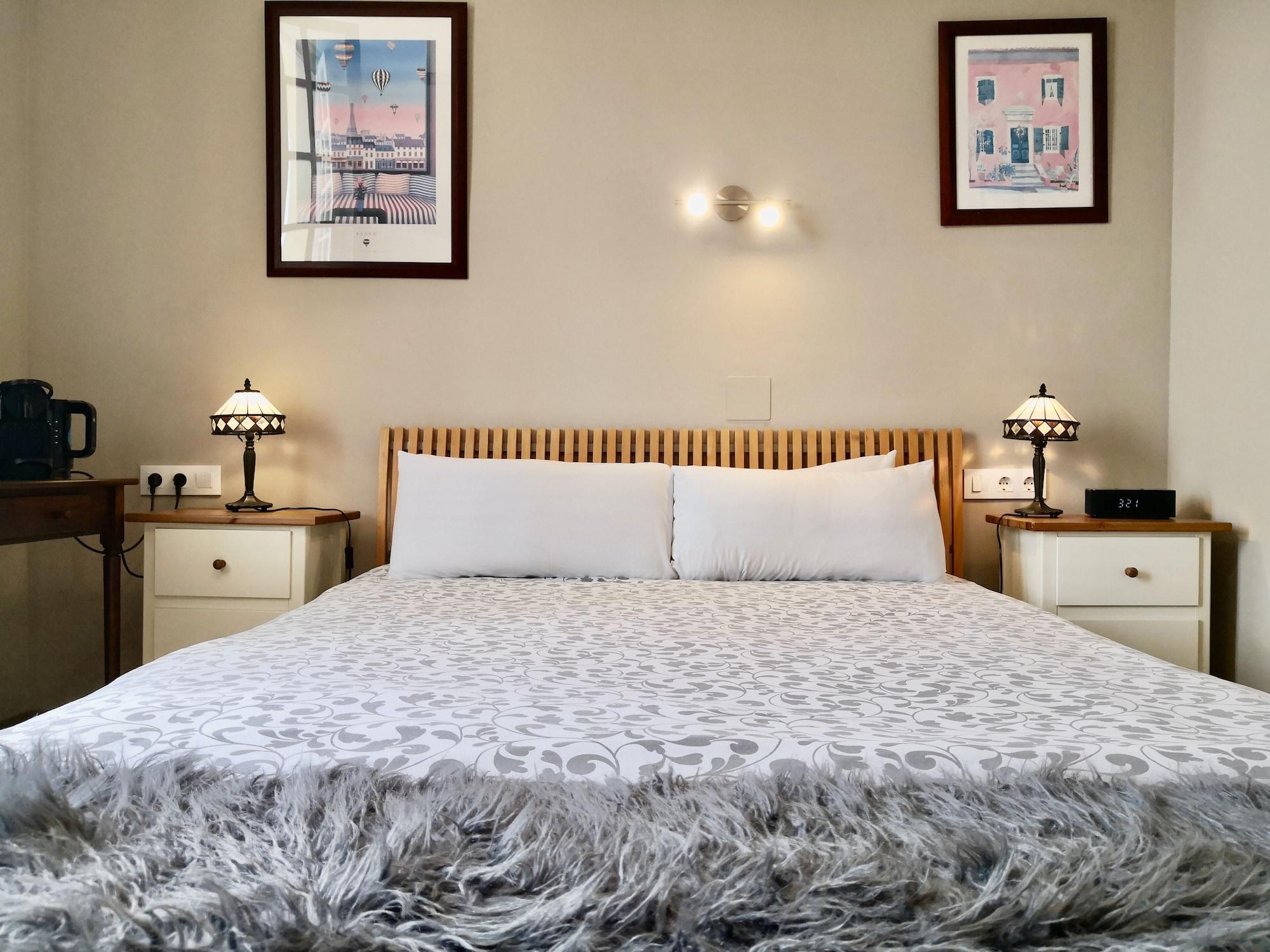 Privat Liberty Hotell 2*